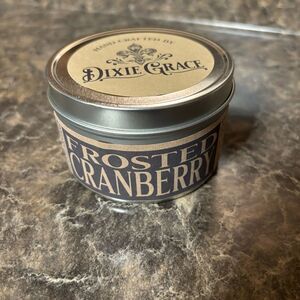 Frosted Cranberry 8oz Soy Candle with wooden wick Handcrafted by Dixie Grace NEW